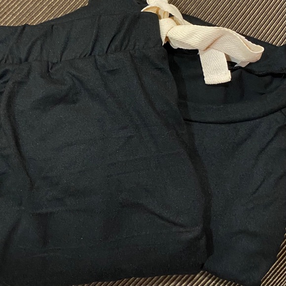 ❄️BLACK 2-PIECE JOGGERS SET - Picture 5 of 5